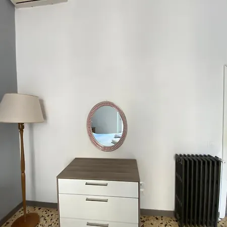 Florentia House Apartamento *